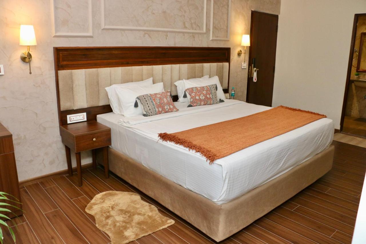 Nalapad'S Hotel Bangalore International Buitenkant foto