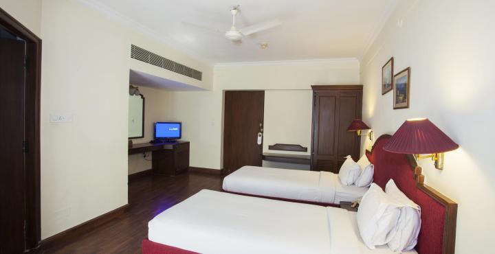 Nalapad'S Hotel Bangalore International Buitenkant foto
